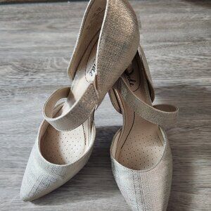 Champagne Gold Pointed Toe Heels